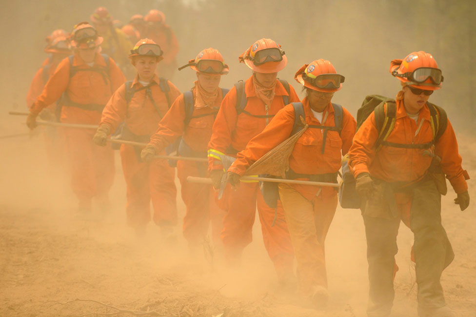 Женщины-заключенные-пожарные возле Йосемити в 2008 году