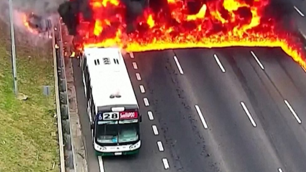 Watch moment passengers flee after bus catches fire in Buenos Aires