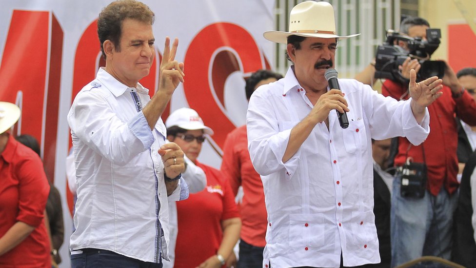 El expresidente Manuel "Mel" Zelaya es el coordinador de la Alianza de Oposición contra la Dictadura, que lleva como candidato a Salvador Nasralla. Manuel Zelaya y Salvador Nasralla.