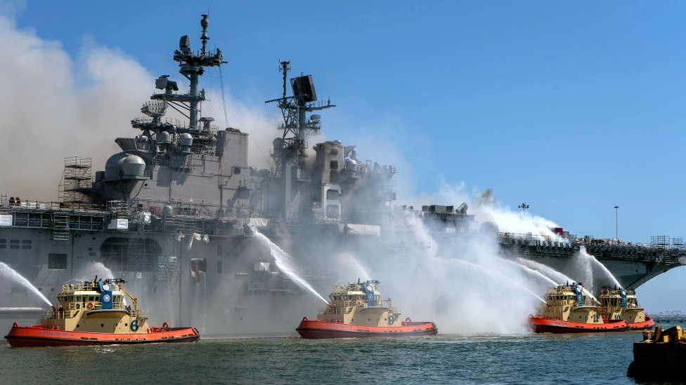 Navy report blames crew for devastating fire on the Bonhomme Richard - BBC  News