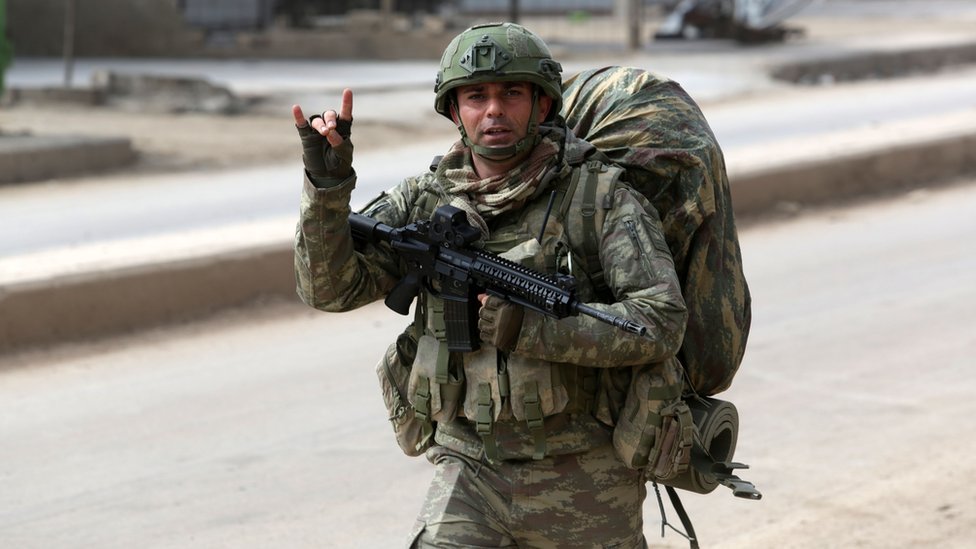 Suriye'nin kuzeyindeki bir Türk askeri