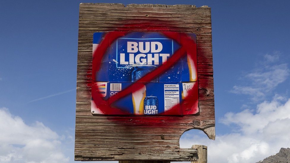 Dylan Mulvaney: Bud Light loses top spot in US after boycott