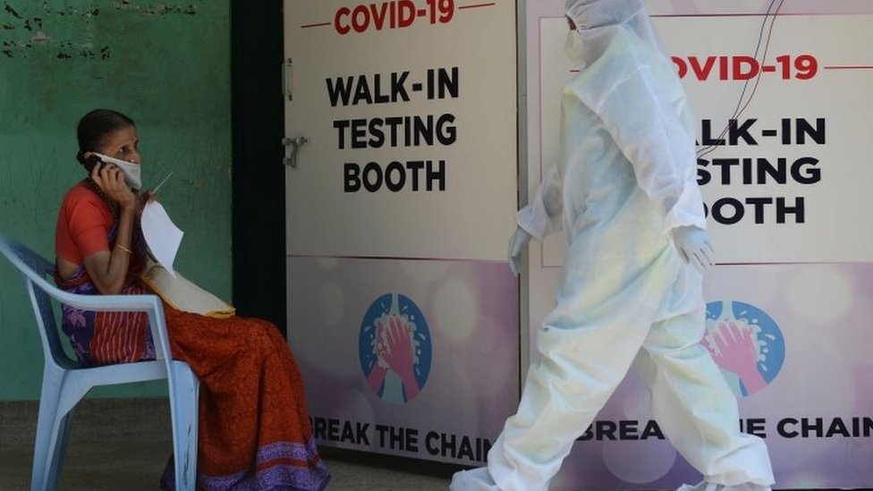 مركز لإجراء فحوص فيروس كورونا في شيناي في الهند