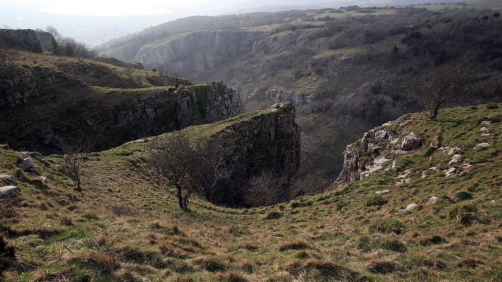 El Desfiladero de Cheddar ha sido escenario de varios hallazgos importantes. El Desfiladero de Cheddar