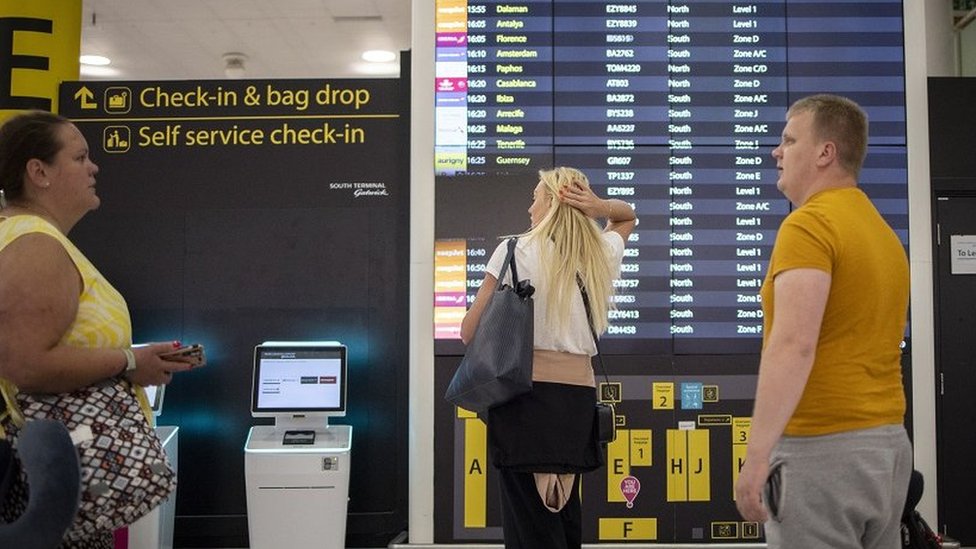 Cancelled flights: Travel firms have oversold flights and holidays - Shapps