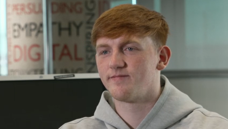 Angry Ginge says under-14s should not have TikTok