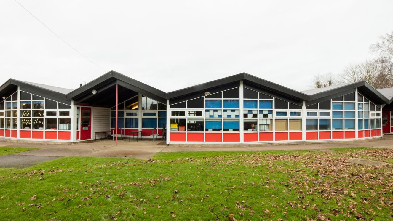 Innovative' Glenmere Primary School gets listed status