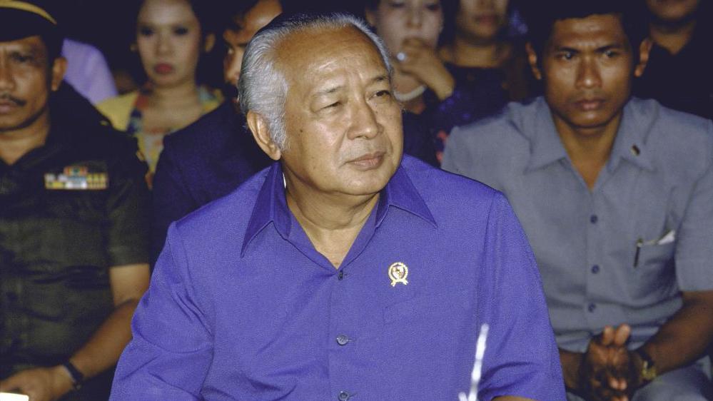 Indonesia names former dictator Suharto a 'national hero'