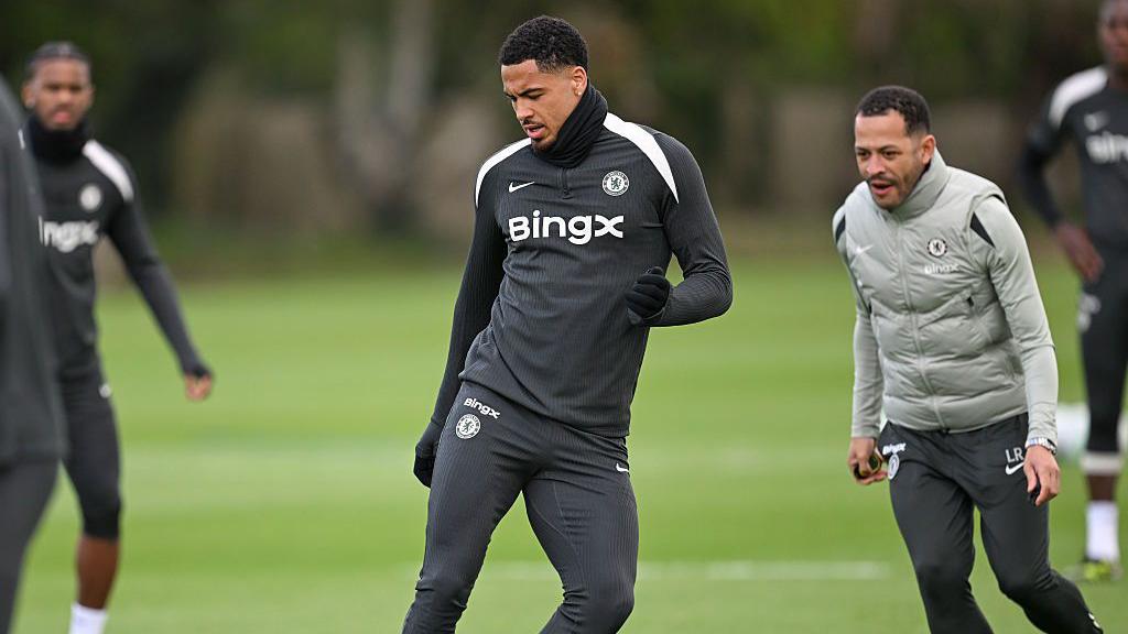 Chelsea news: Levi Colwill returns after work behind the scenes - BBC Sport