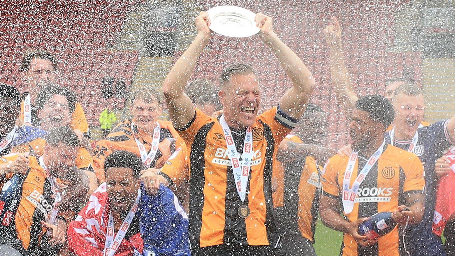 Crewe Alexandra 0-0 Cambridge United - U's win promotion from