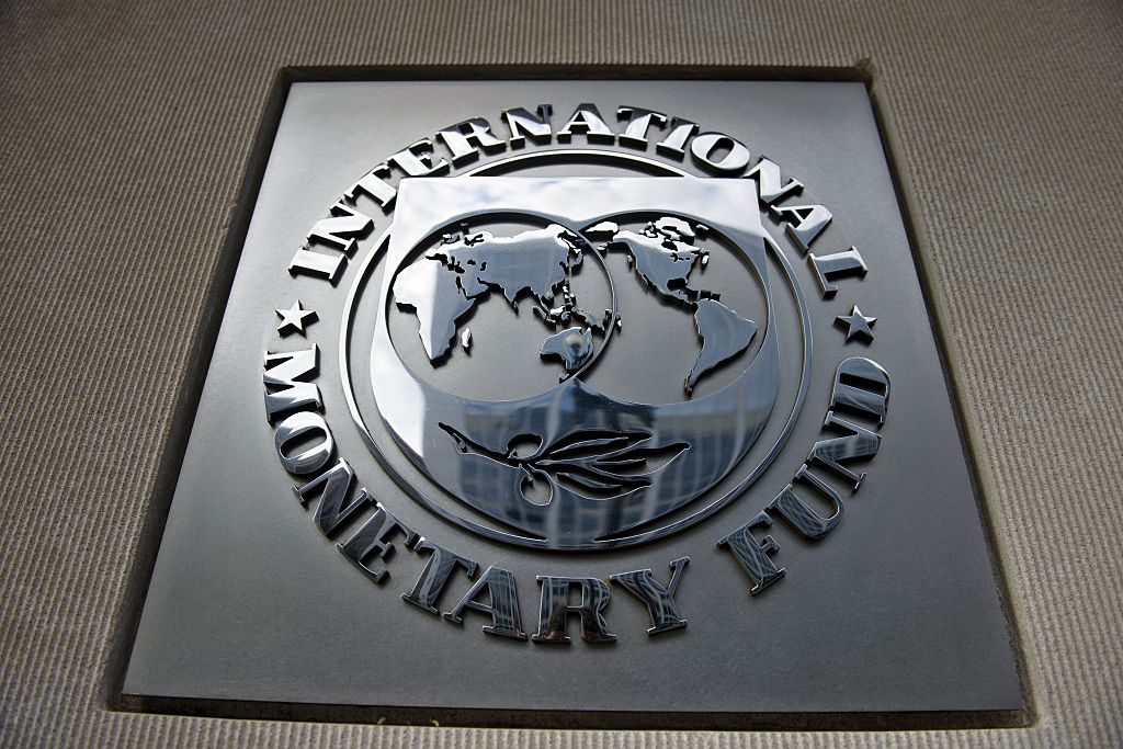 Placa del Fondo Monetario Internacional. 