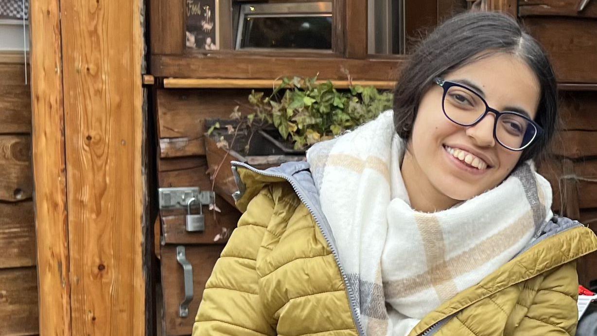 Seksi uniforma fotosurati