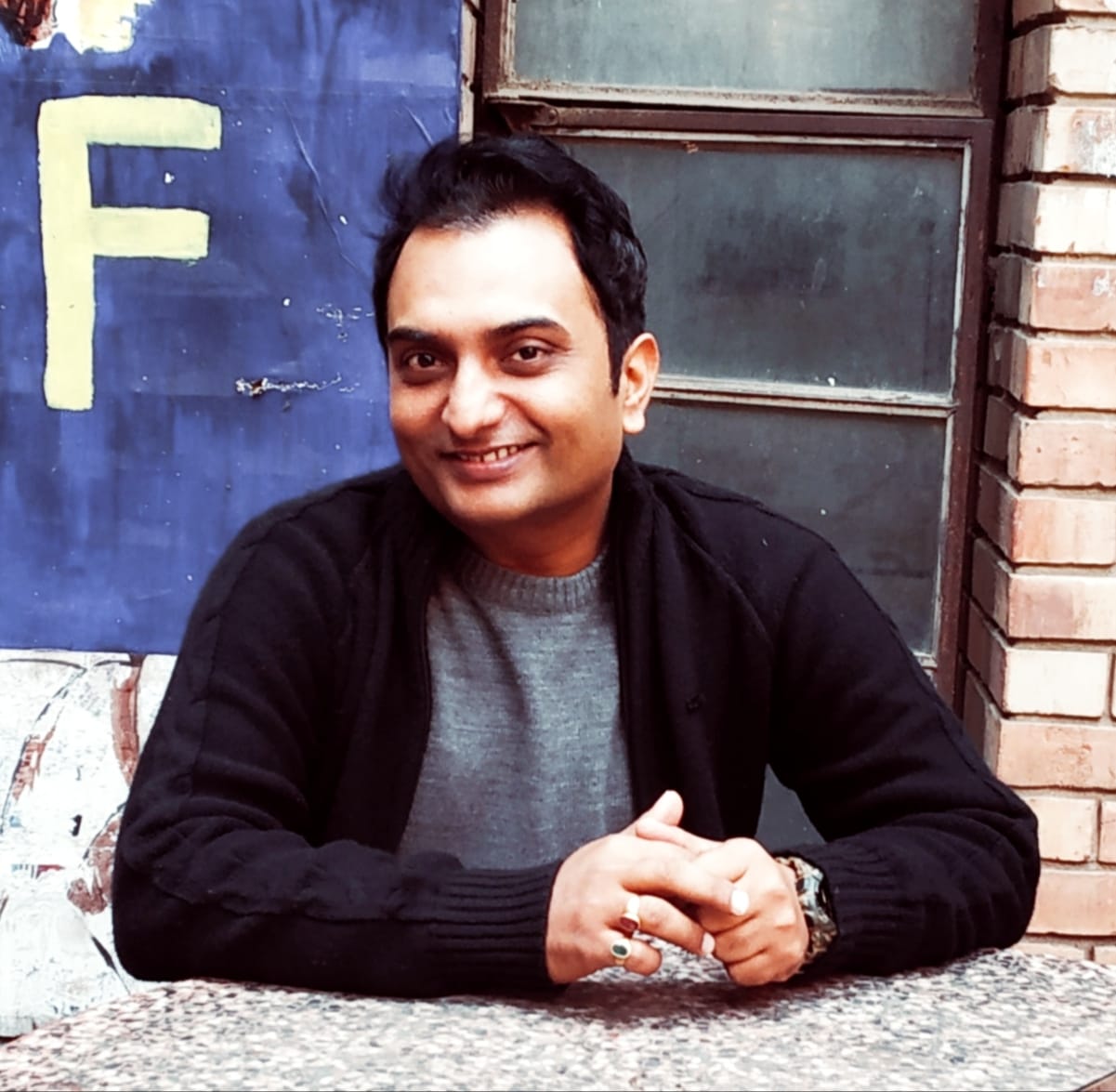 डॉ प्रेम आनंद मिश्रा
प्रोफेसर, जामिया मिल्लिया इस्लामिया