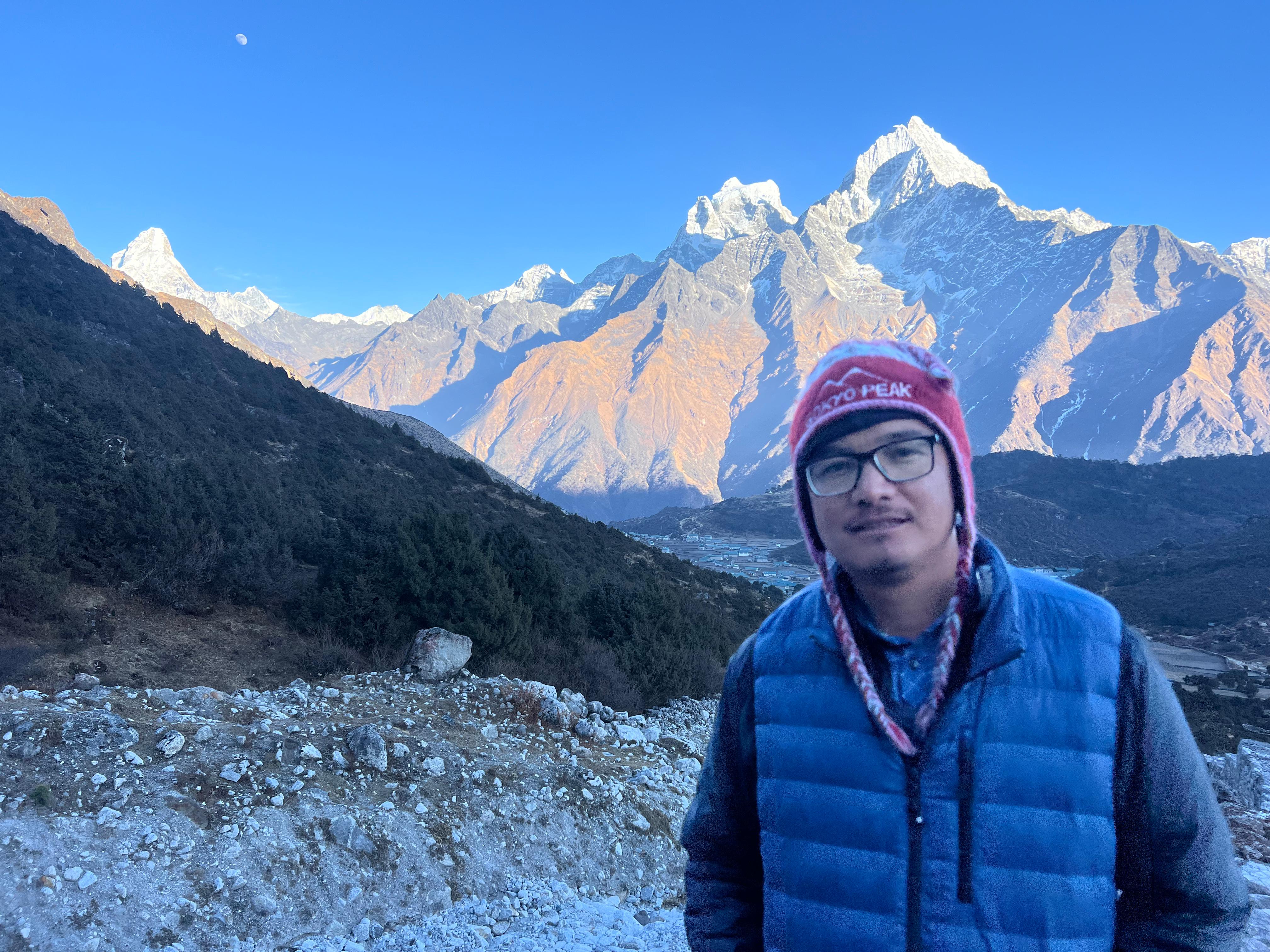 लक्ष्मण अधिकारी