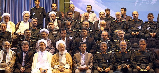 محمود احمدی نژاد و فرماندهان سپاه