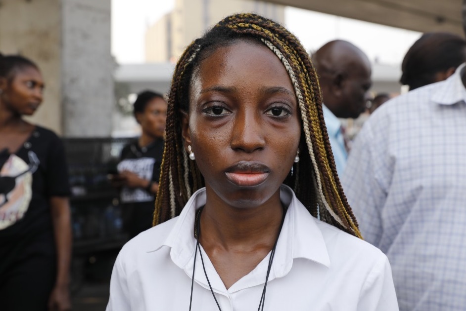 Female commuter in Lagos