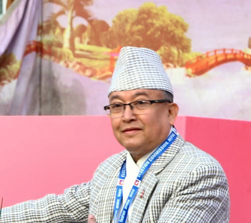 दिनेश थपलिला