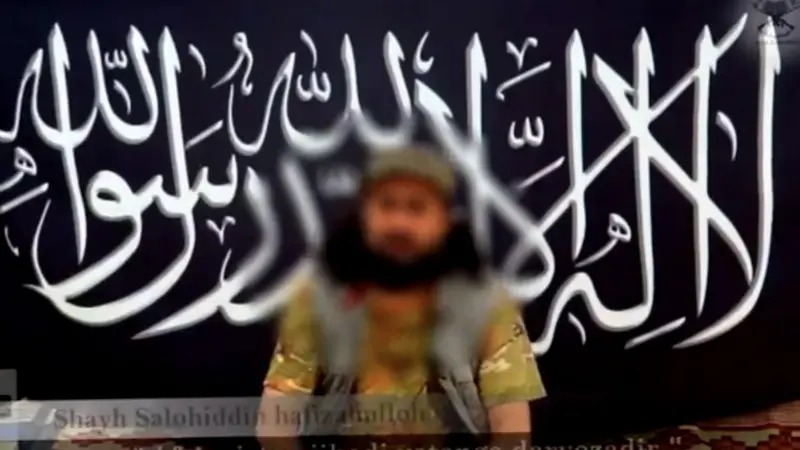 Porno xalat kiygan ogay ona