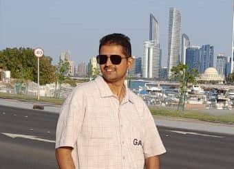 आकाश खनाल