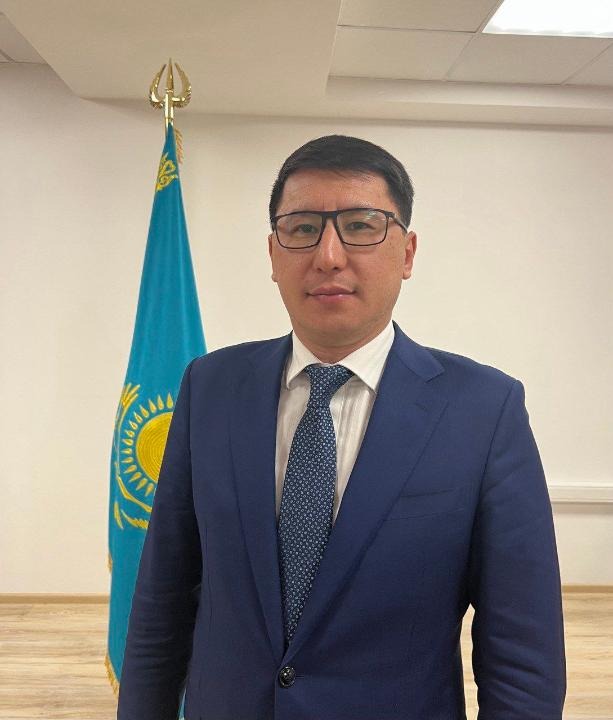 Қозоқ масъули