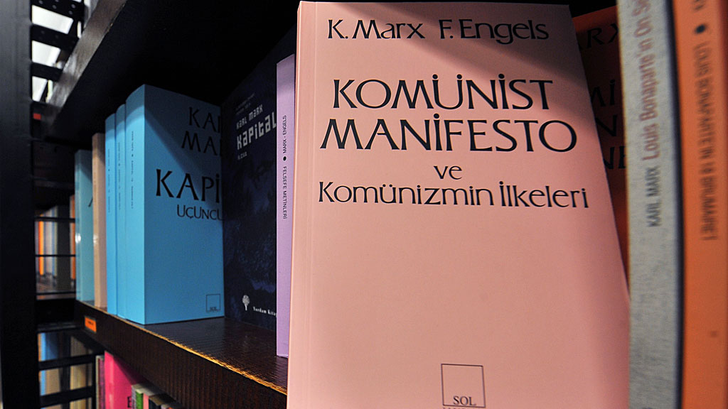 Manifiesto Comunista libro