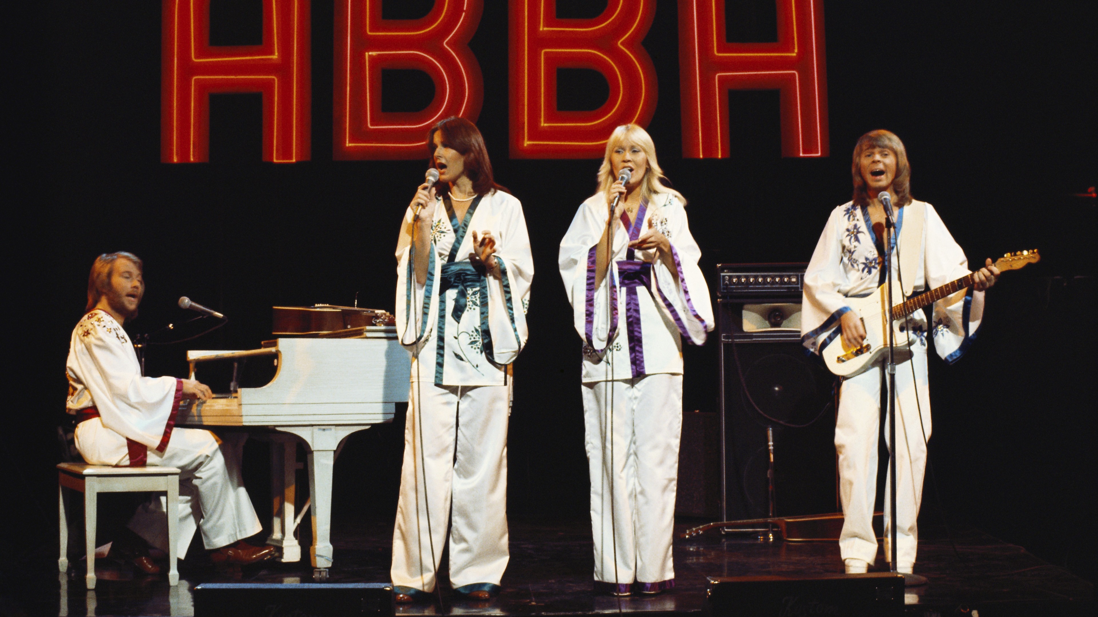 Abba en el escenario en la década de 1970