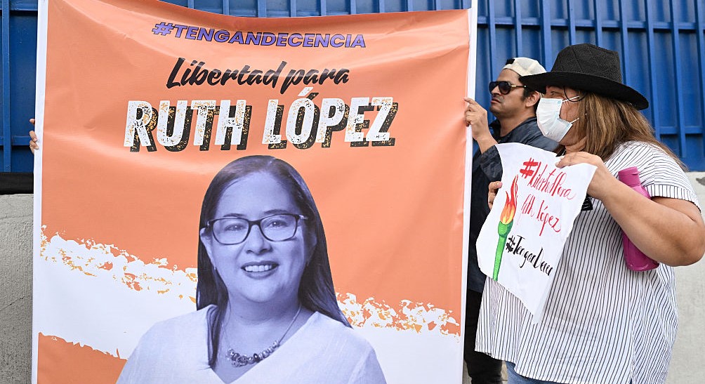 Afiche de apoyo a Ruth