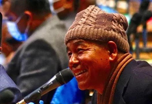 देव गुरुङ