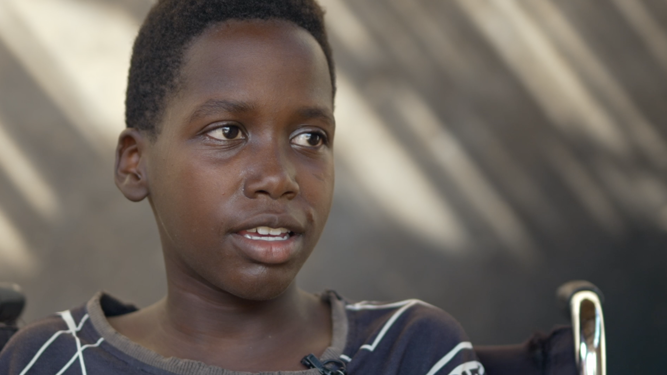 لم تستطع أن تنقذهما معا.. أم سودانية تضطر للاختيار بين علاج طفلتيها التوأم