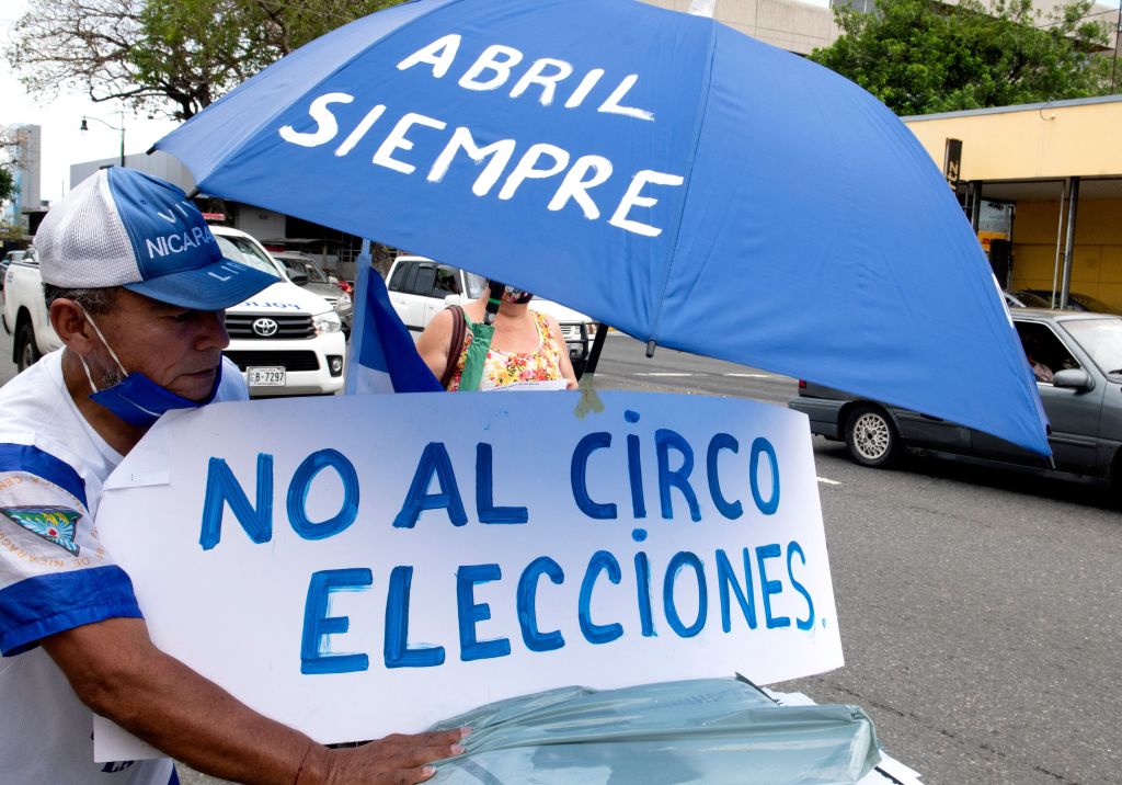 Protesta contra Ortega en Costa Rica. 