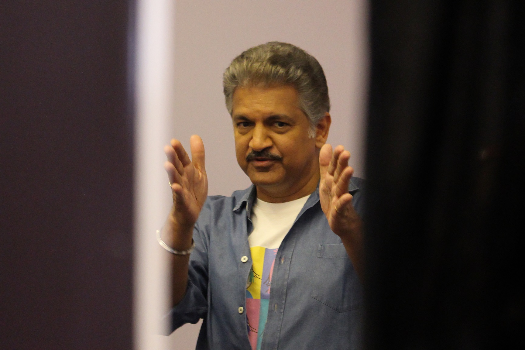 आनंद महिंद्रा