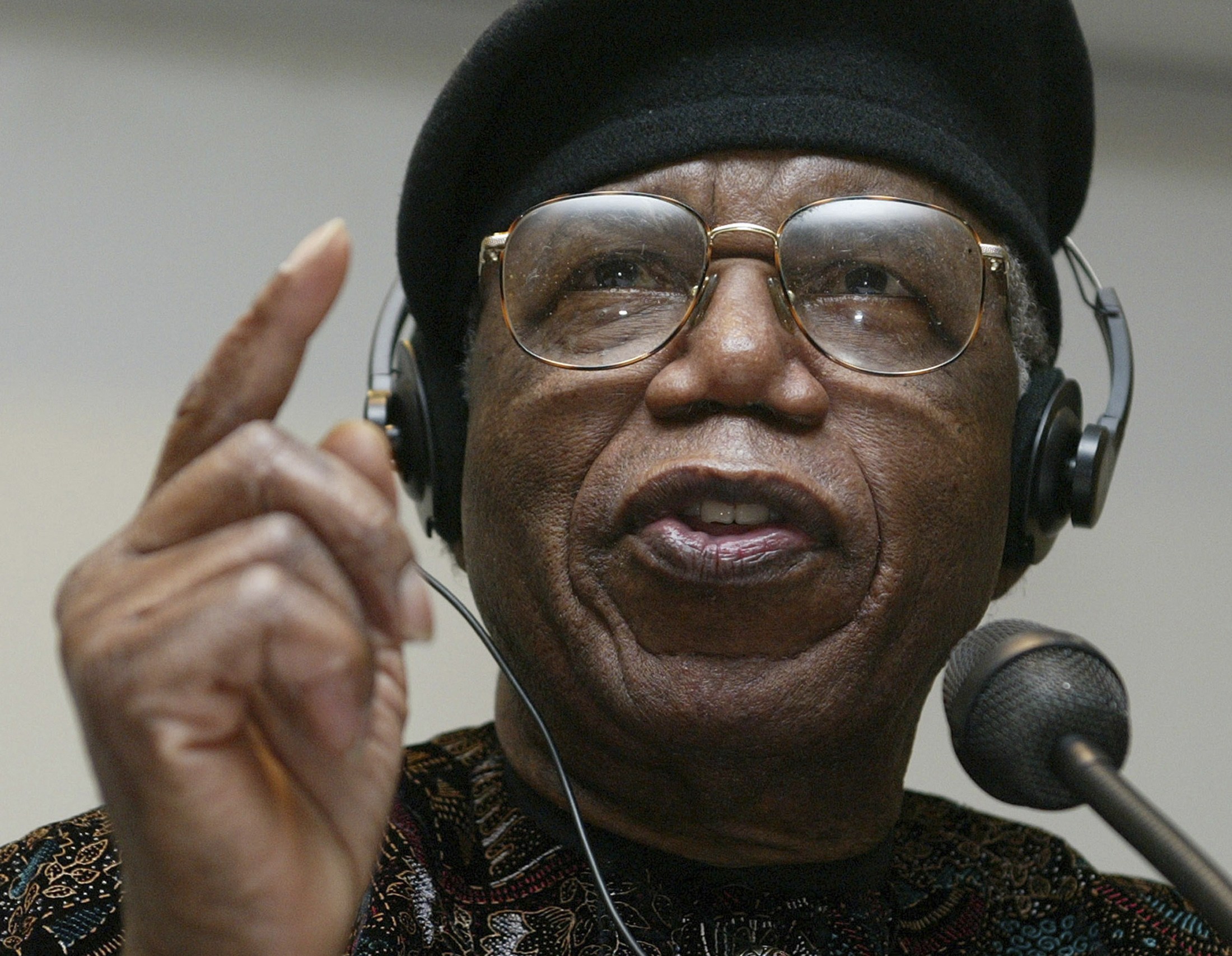 Chinua Achebe