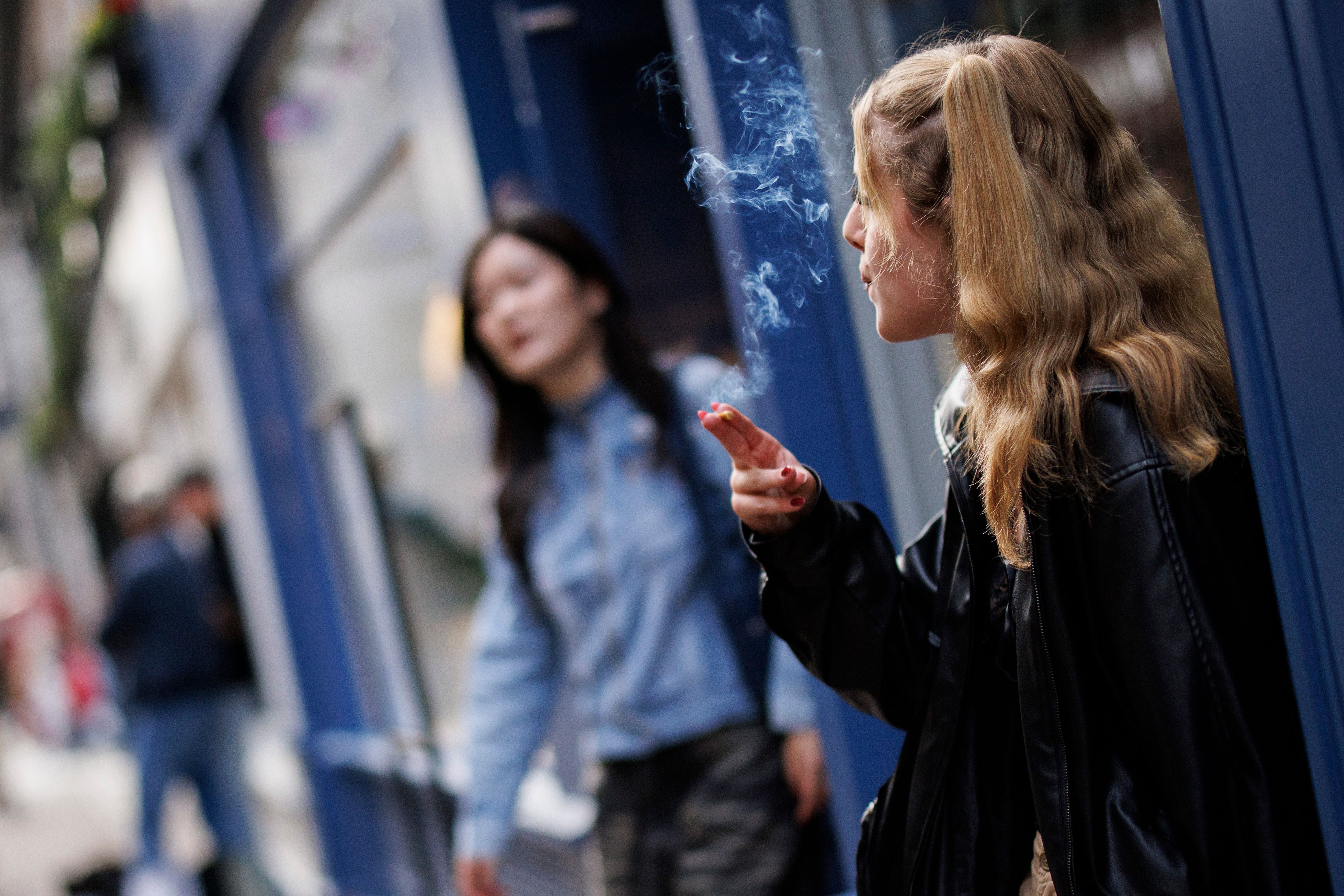 can people born in 2008 buy cigarettes The UK is set to bar anyone after from ever buying as part of a push to make future generations completely smoke-free. The United Kingdom's Tobacco and Vapes Bill Those born after 2008 won't