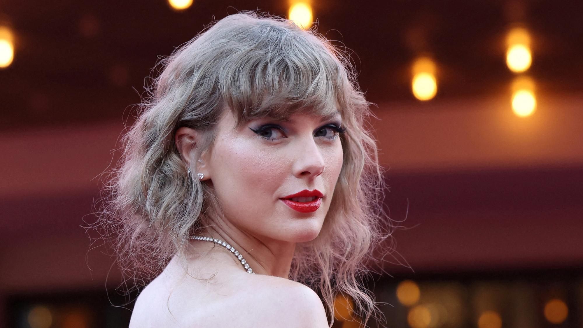 Homeless sent out of Edinburgh to make room for Taylor Swift fans