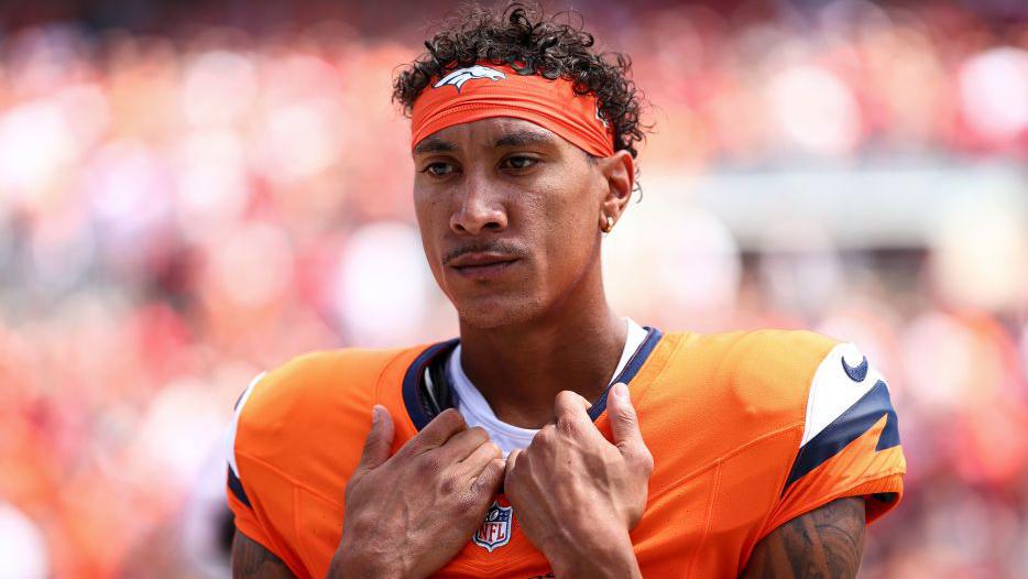 Josh Reynolds: Denver Broncos confirm wide receiver was victim of shooting  - BBC Sport