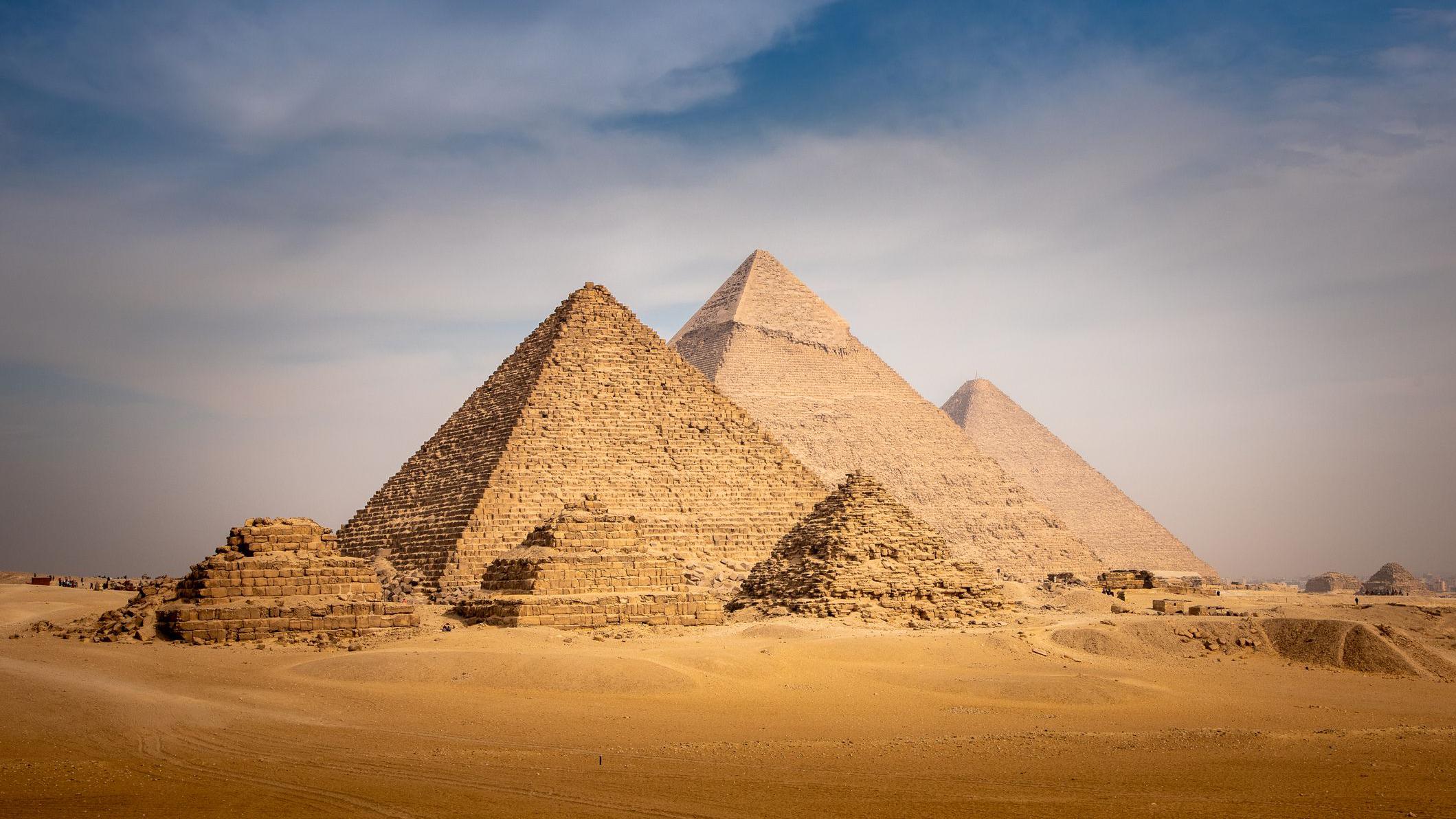 Egypt pyramids: Scientists may have solved mystery behind construction