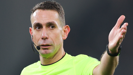 EX ARBITRO DAVID COOTE EVITA LA PRIGIONE: SCANDALO CHE SCUOTE LA PREMIER LEAGUE
