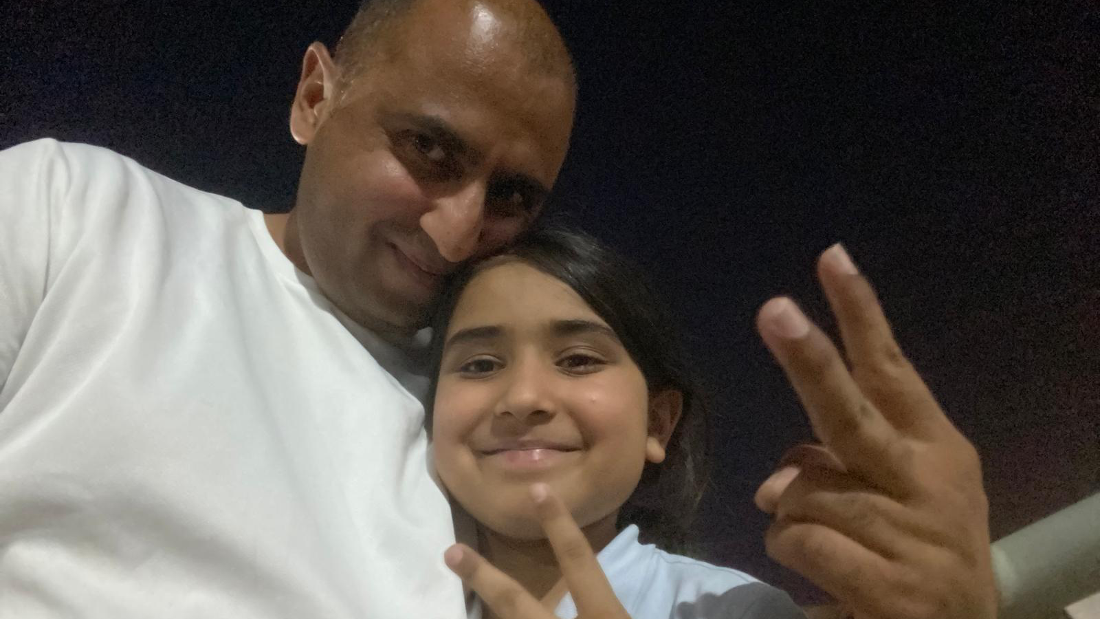 Australian PM demands answers after Pakistan police shoot girl on holiday dead - BBC News