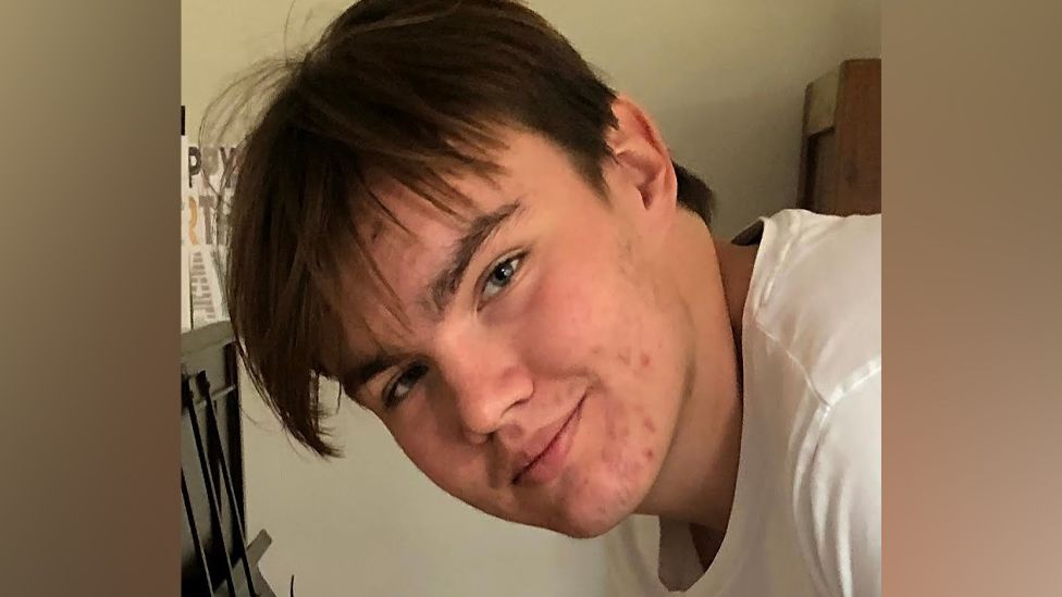 Student drank six pints before killing friend in high-speed crash