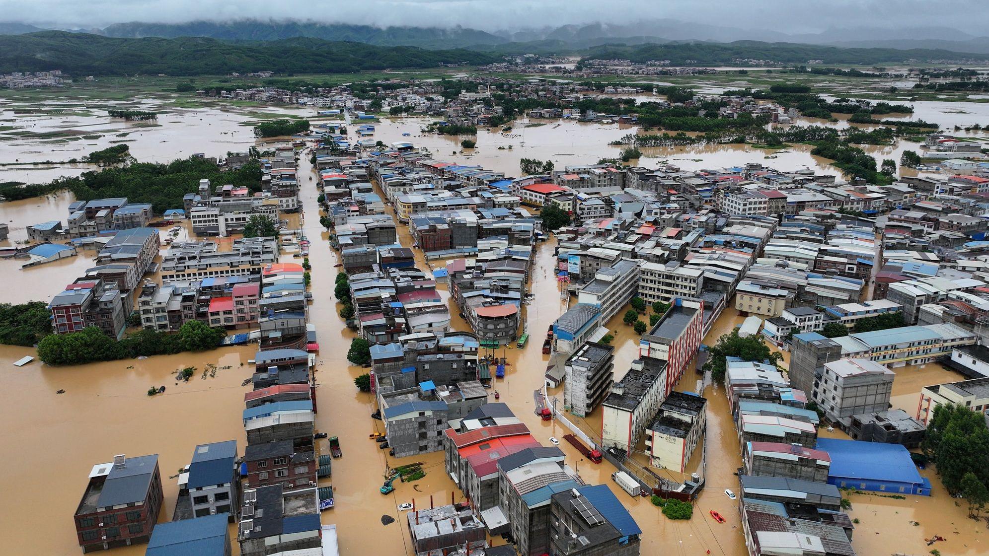 China Storm Crisis Exposes Climate Risks