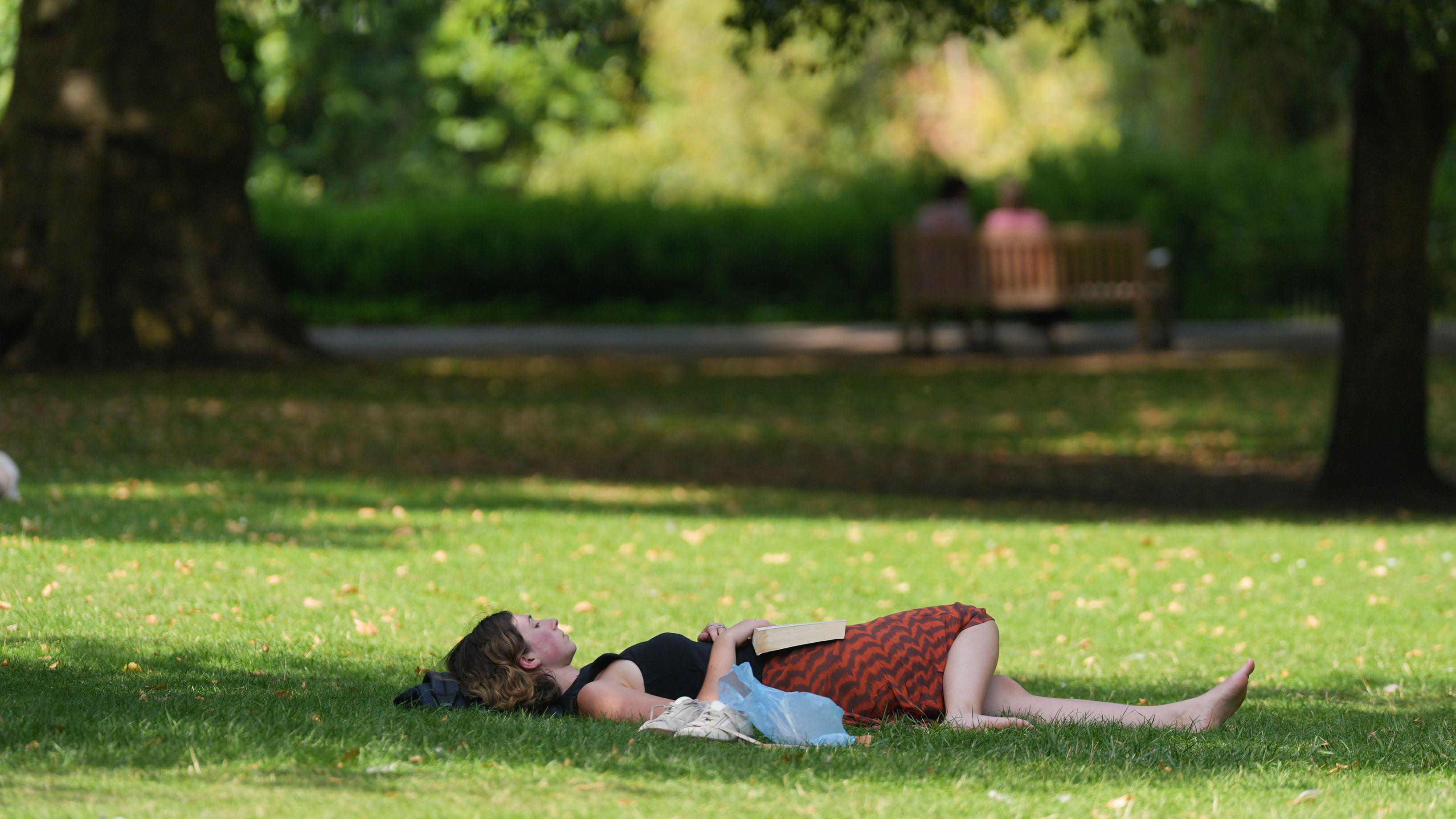 Does Covid 19 Survive in Warm Weather: Myth or Reality Uncovered?