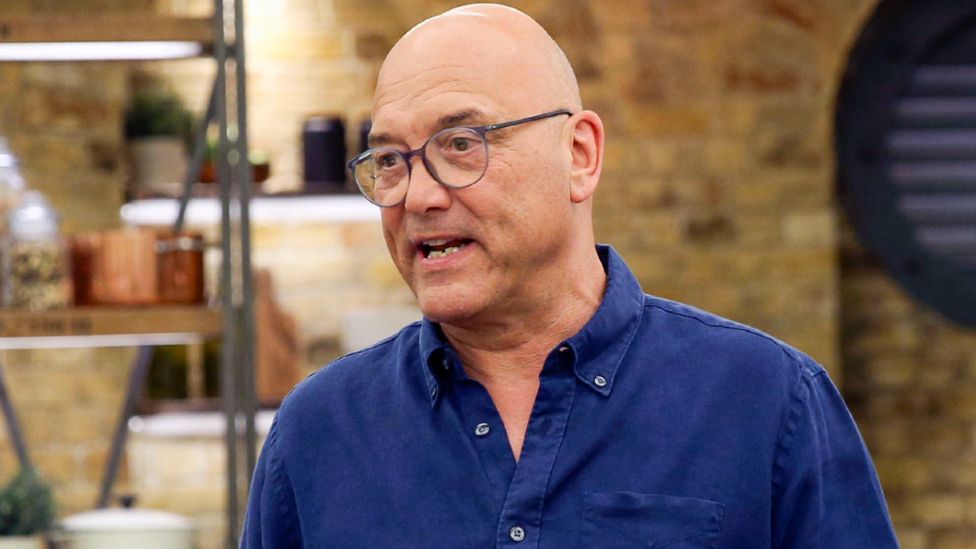 Gregg Wallace: Ex-MasterChef host 'sorry' but says he's 'not a groper' -  BBC News