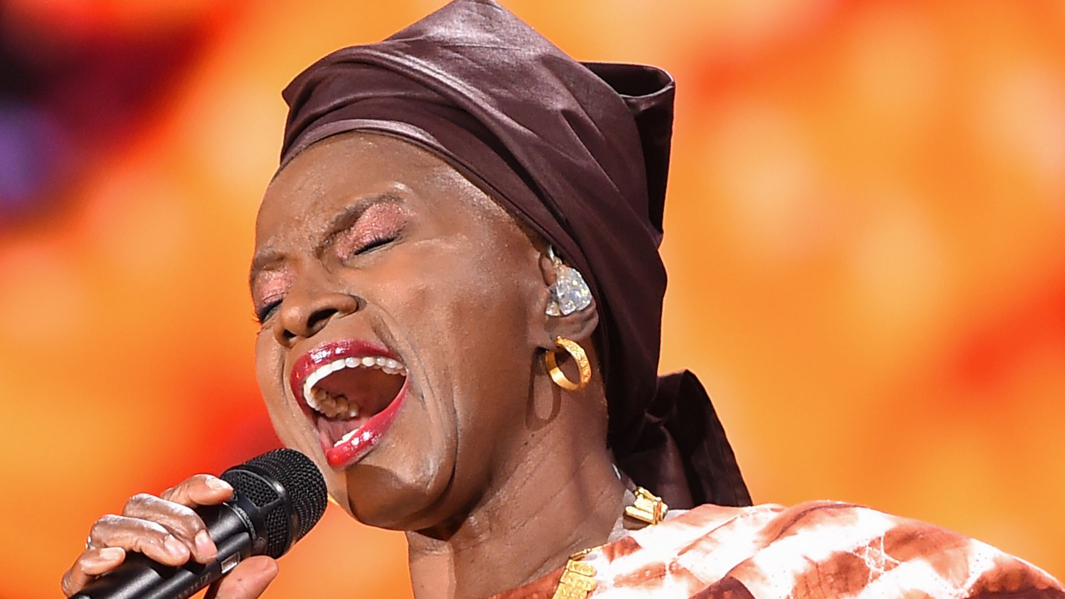 Angélique Kidjo lors d'une cérémonie des Grammy Awards