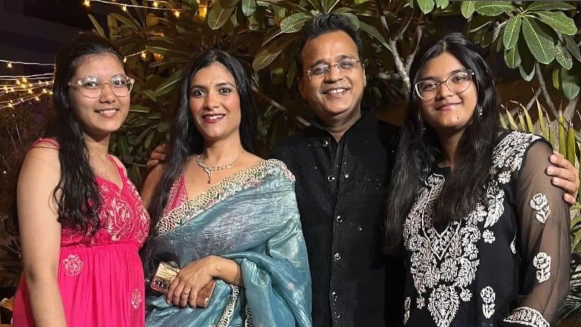 मालवीय नगर के होटल में लगी आग में एक ही परिवार के आठ लोगों की मौत, रिश्तेदारों ने क्या बताया?