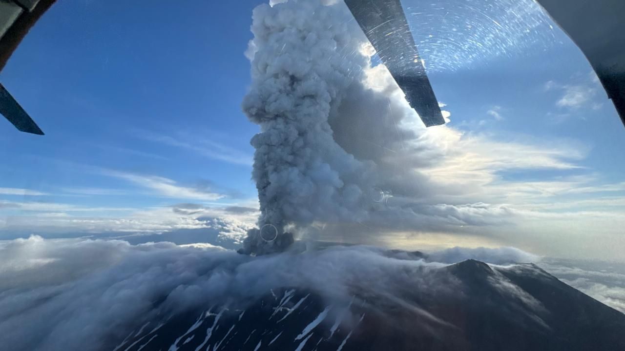 Russian volcano erupts for first time in centuries