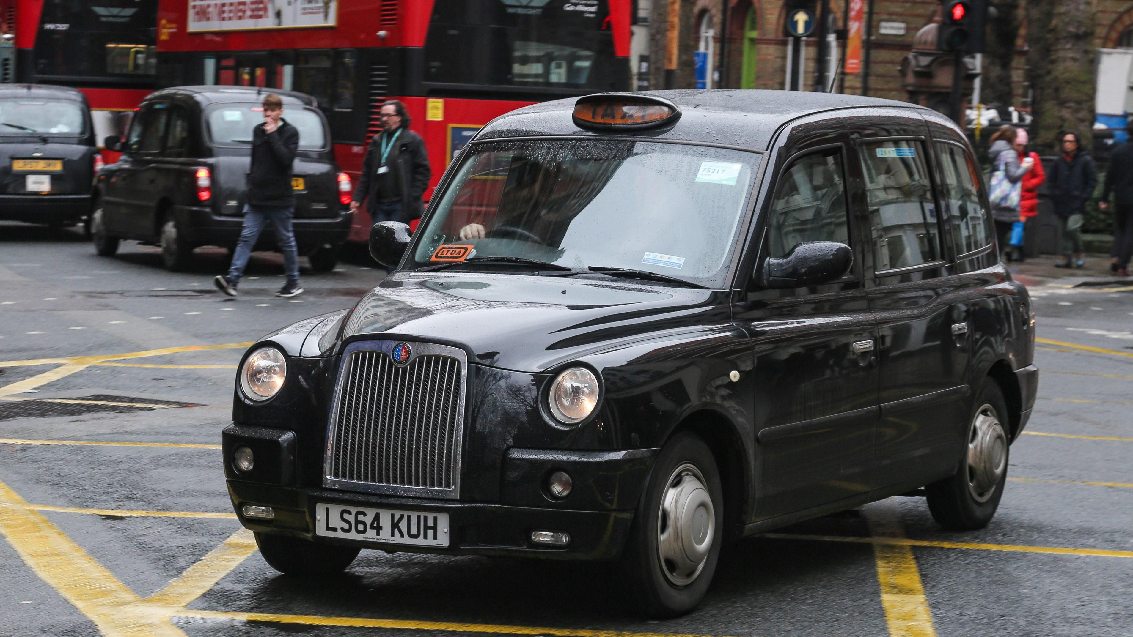 Black cabs could vanish from London by 2045, report warns