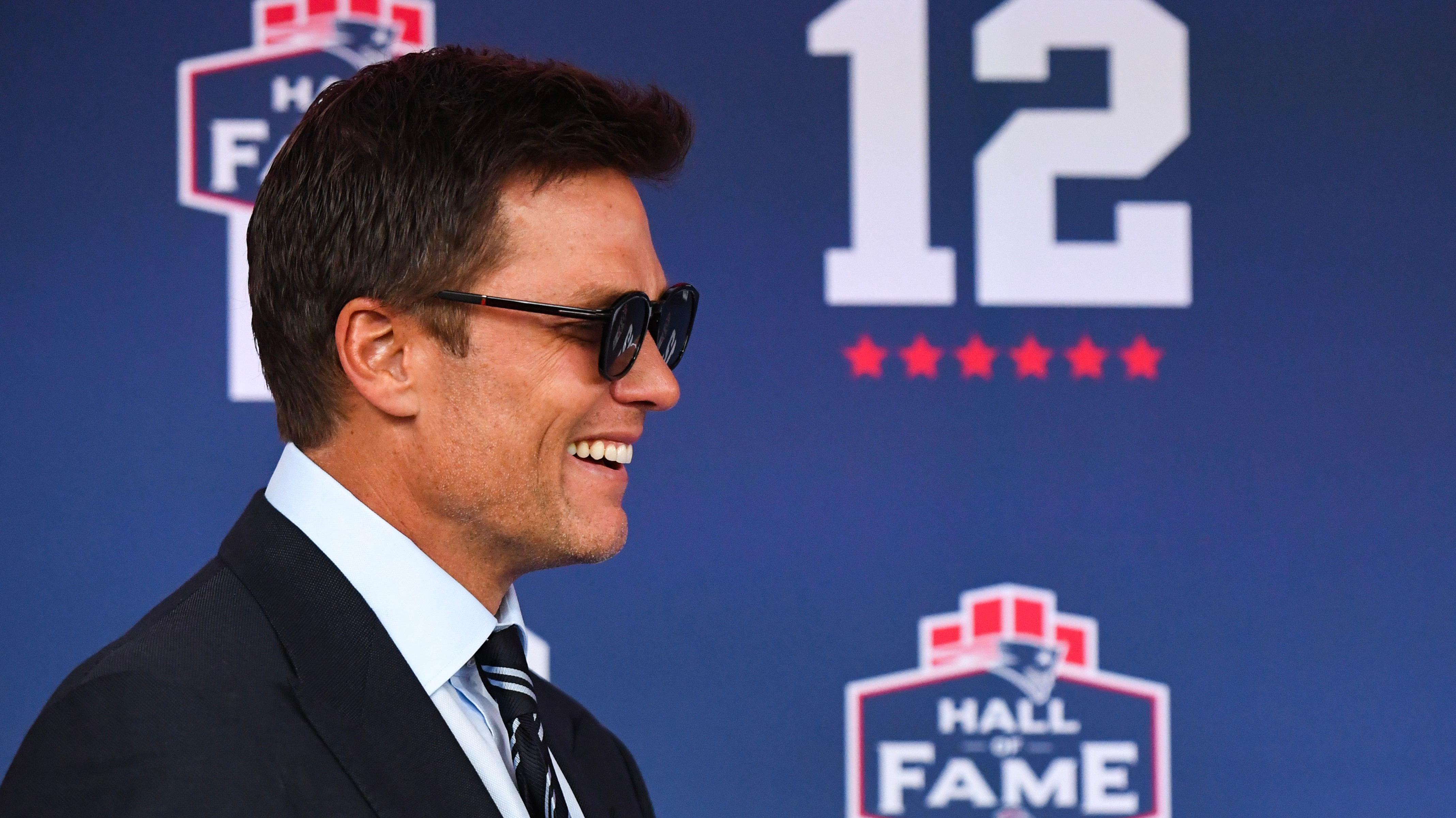 Tom Brady: New England Patriots to retire quarterback's number 12