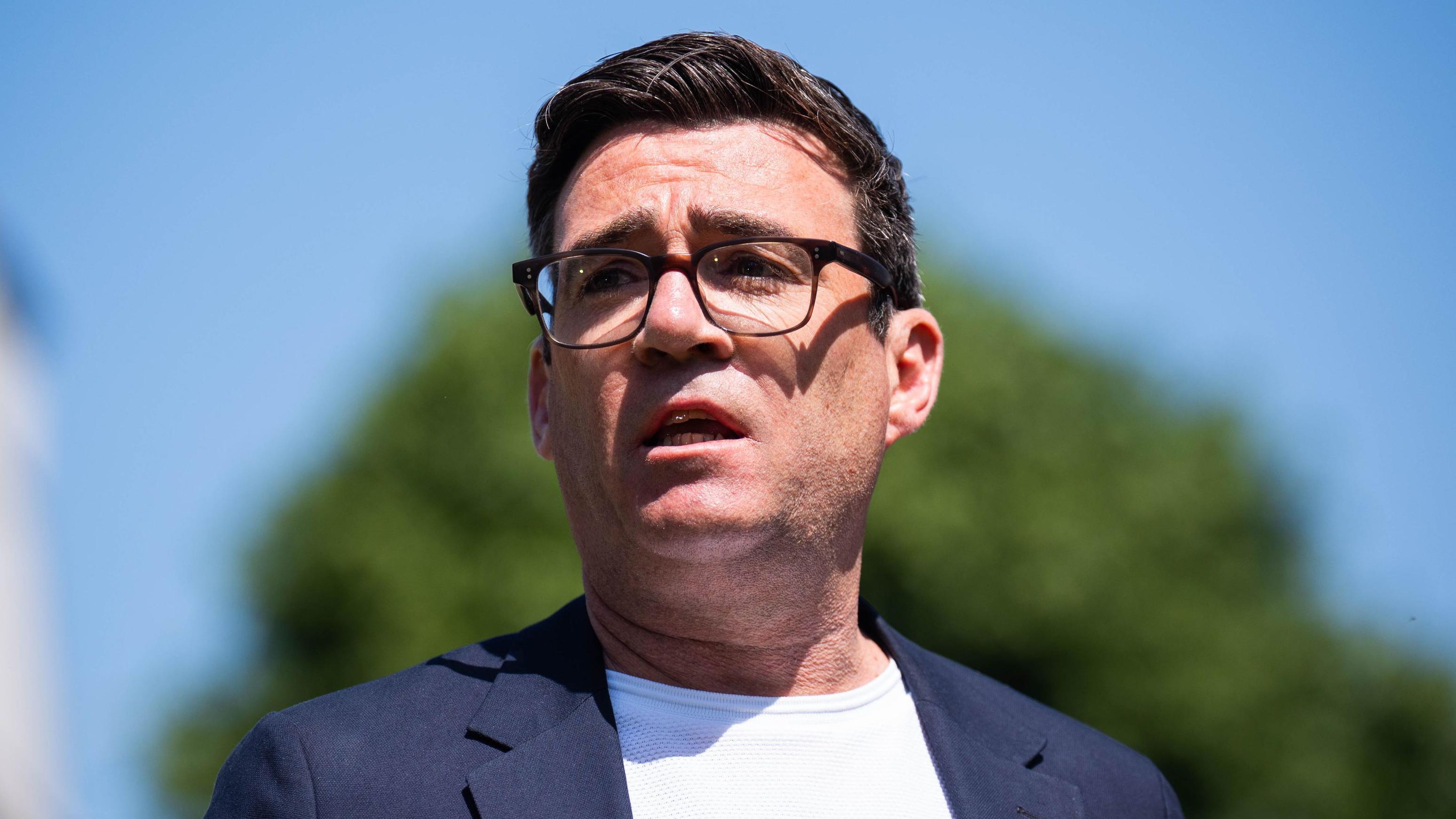 Labour MPs divided over potential Andy Burnham return - BBC News