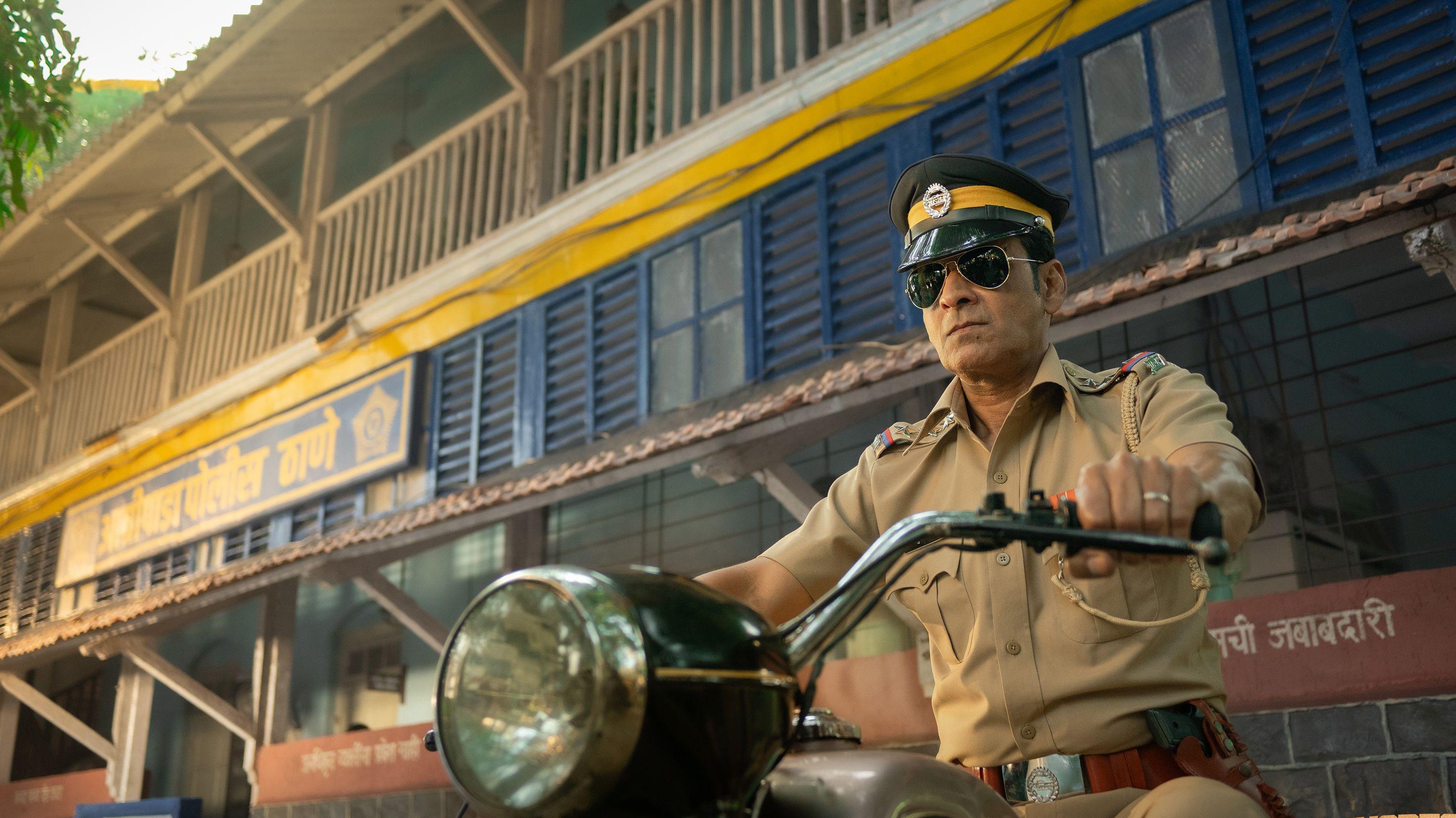 jutyar jelal salah cigarette conviction Inspector Zende: The man who caught Charles Sobhraj twice and is now  Netflix hero