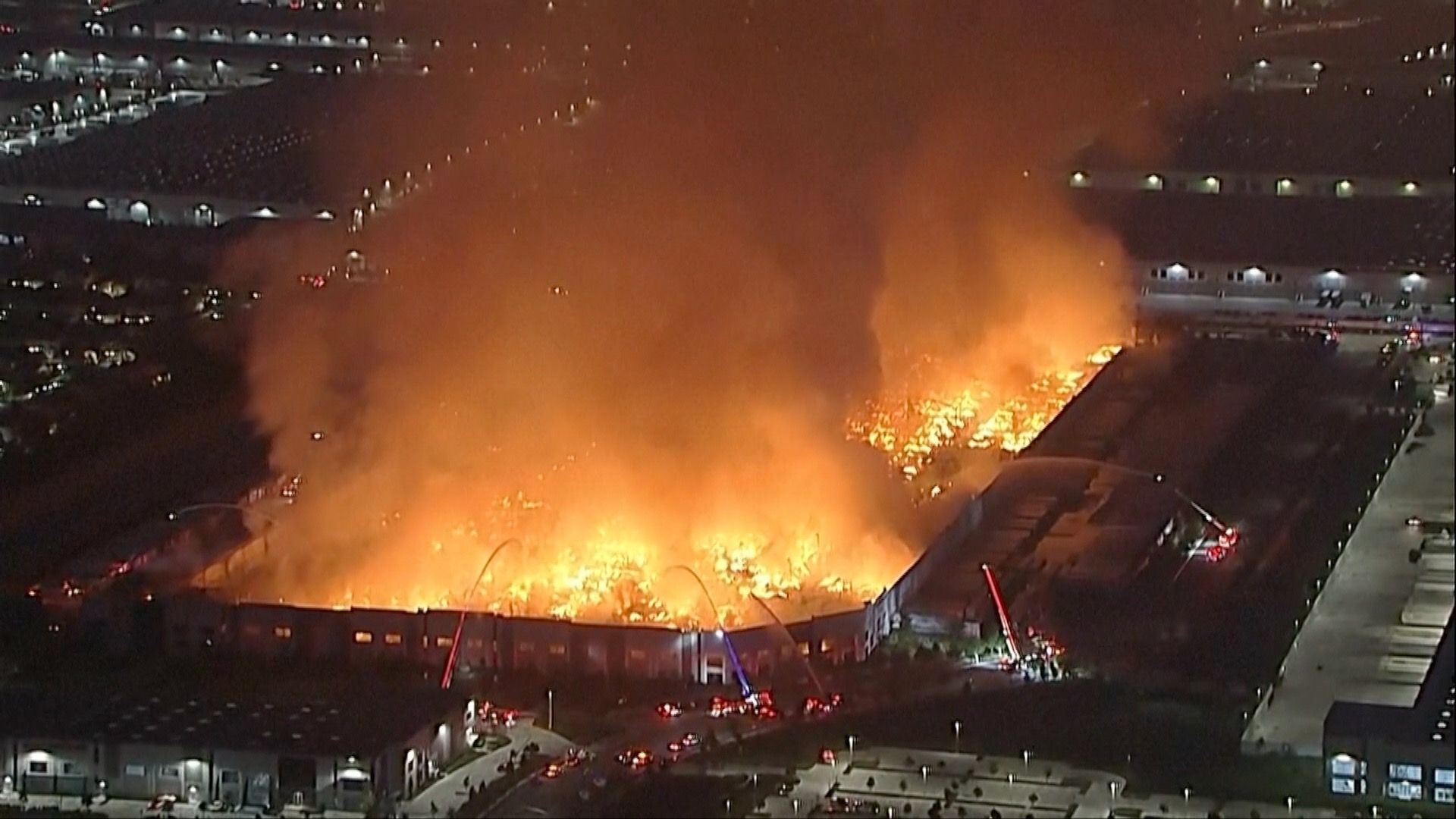 Charges filed after fire destroys Kimberly-Clark toilet paper